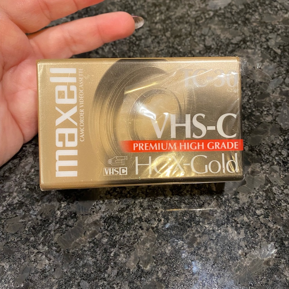 New Maxwell VHS-C TC-30